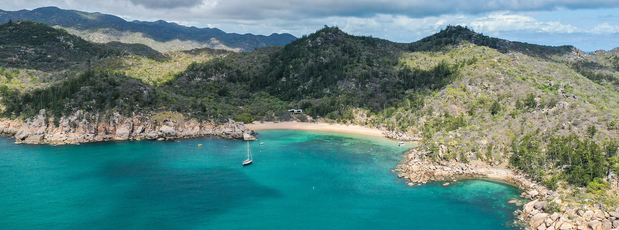 Magnetic Island Helicopter Flights Tours & Charters